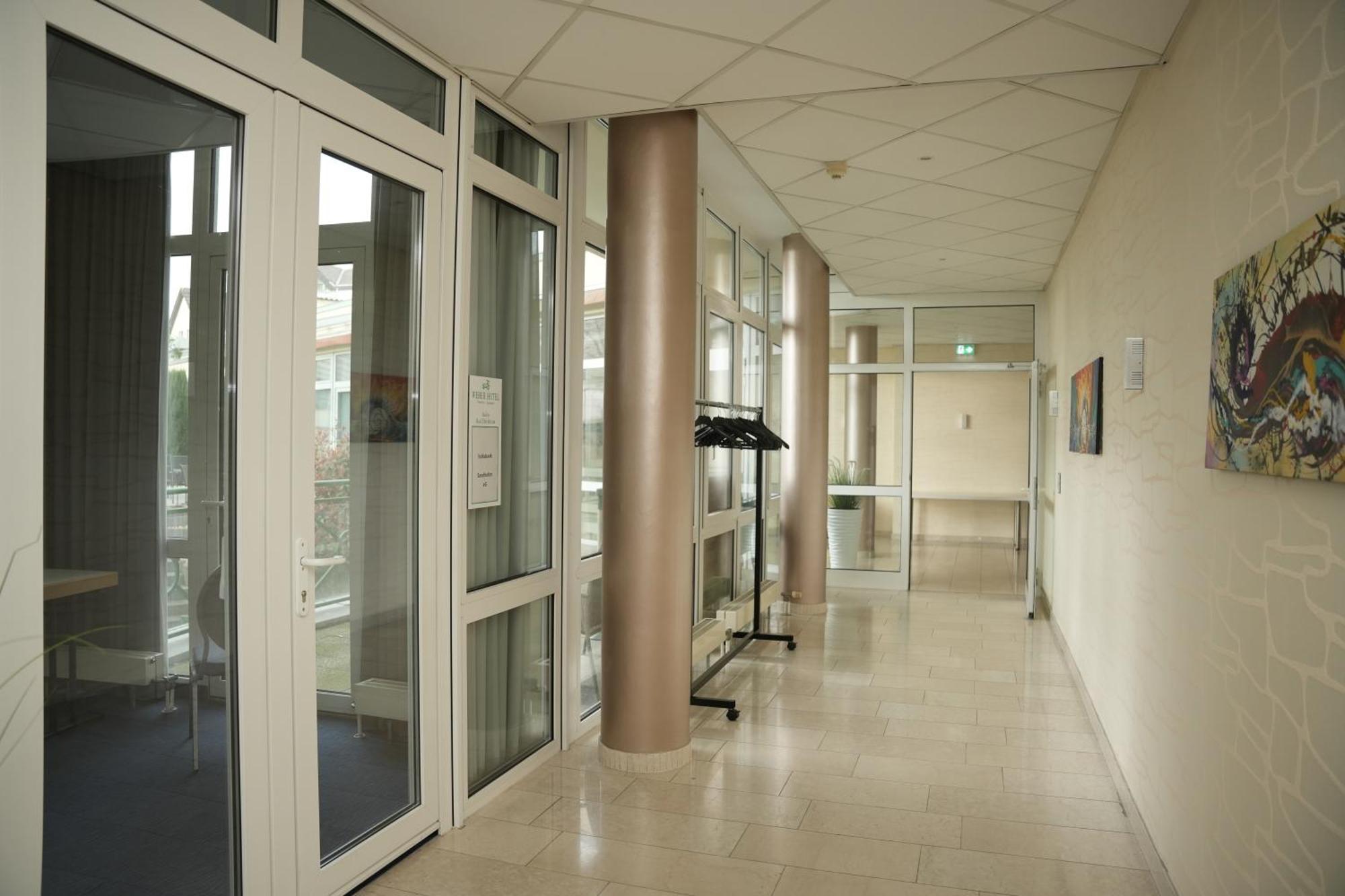 Weber Hotel MHG Eksteriør billede